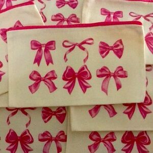 2 Makeup bags pink bows zip up NWOT